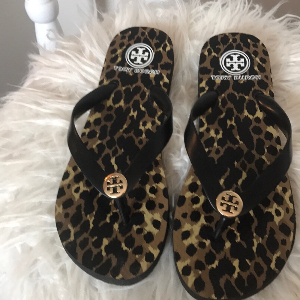 Gently used Tory Burch leopard print flip flops 8